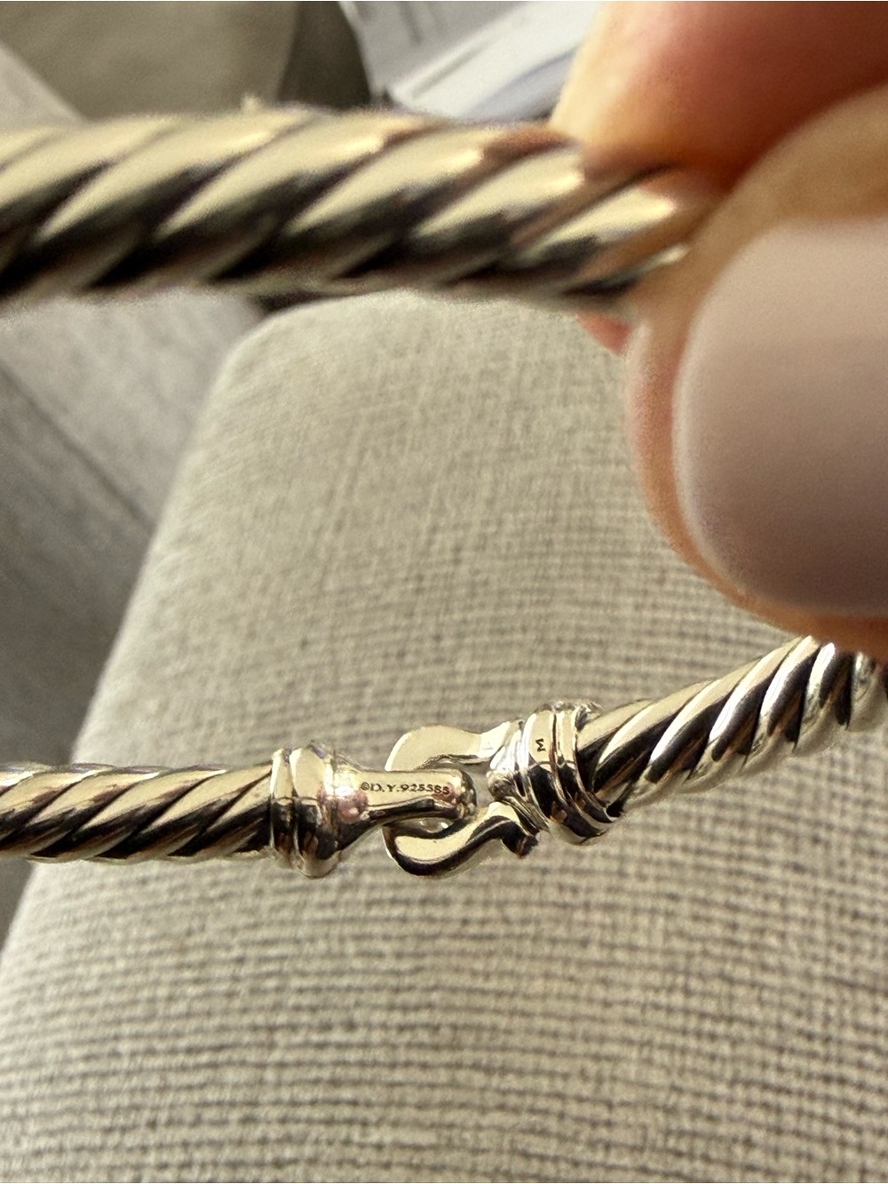 David Yurman 6mm flex sz large never worn 14k w silver - Picture 2 of 2